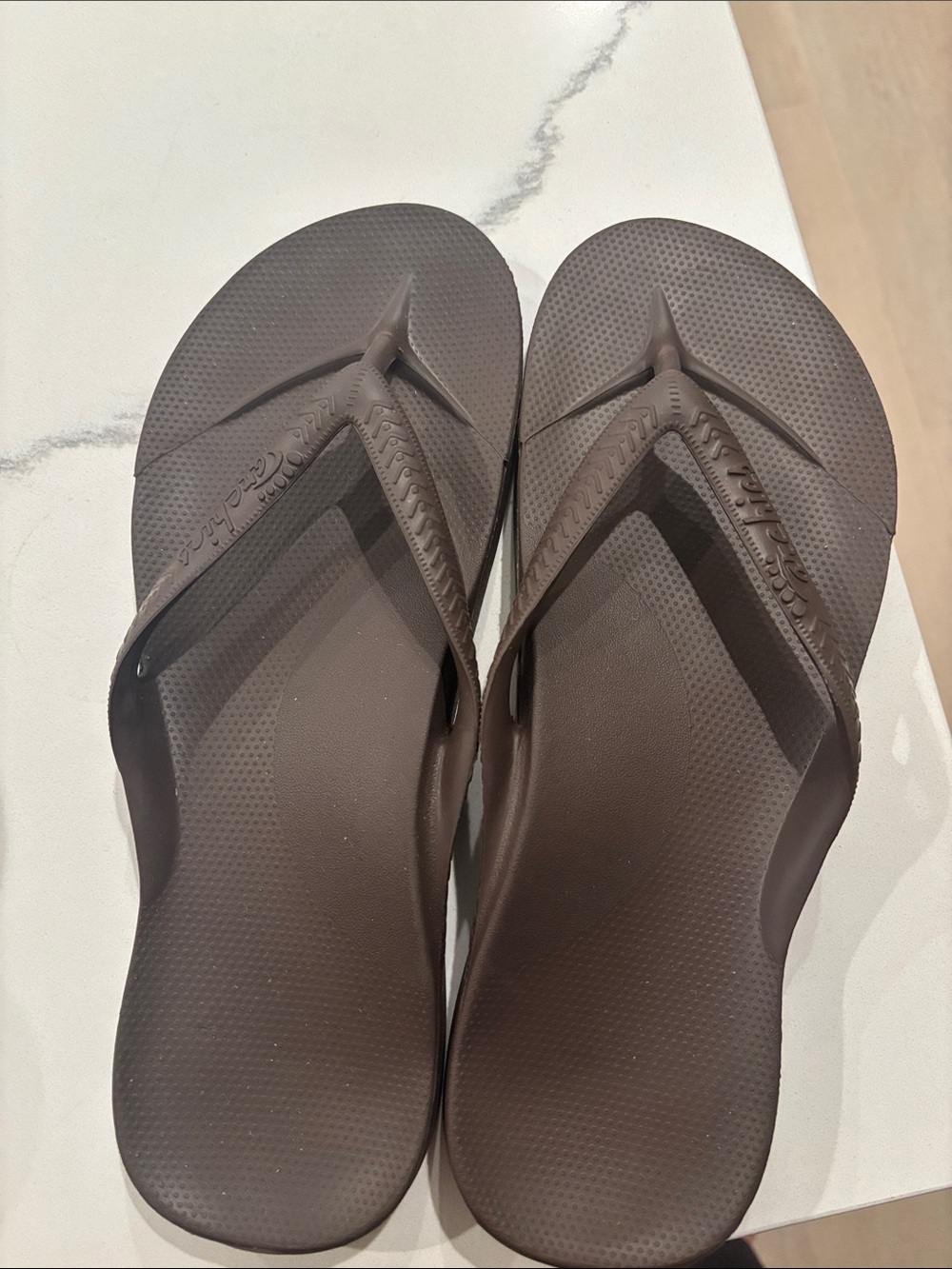 Women's Brown Comfort Flip Sandals